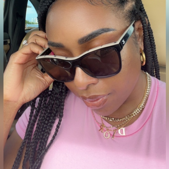 Chanel sunglasses - Picture 4 of 8